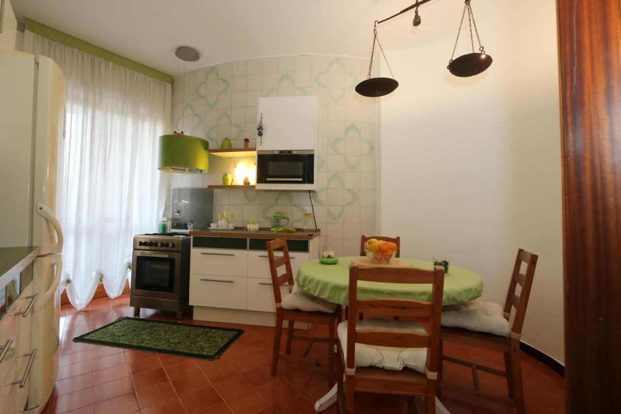 Bari Suite Apartment Barone 12 Free Parking Exterior photo