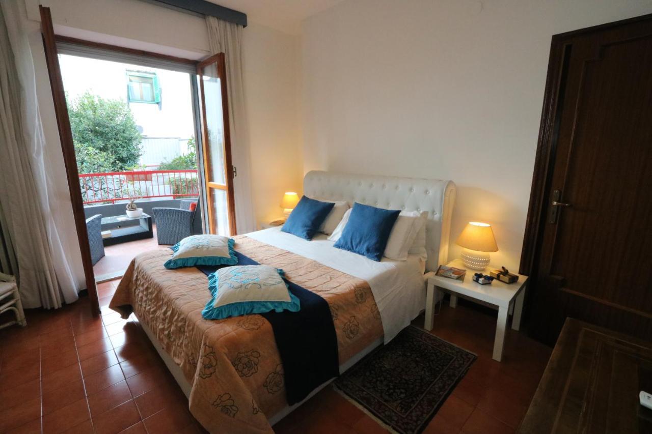 Bari Suite Apartment Barone 12 Free Parking Exterior photo